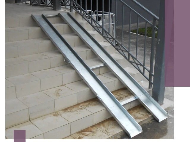 Пандусы для детских колясок в Благовещенске: изготовление и монтаж