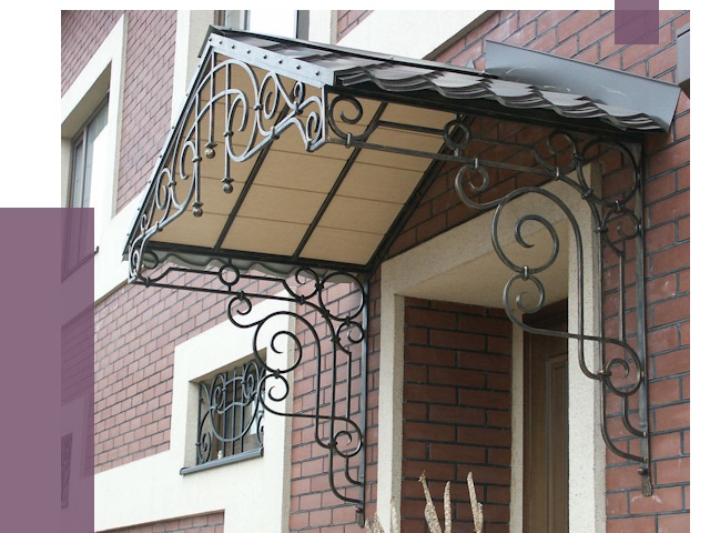 Двускатные козырьки в Благовещенске под ключ от 12696 руб.